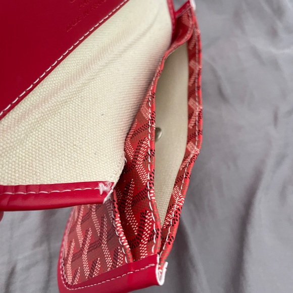 Inspired Red Tote - Picture 6 of 9